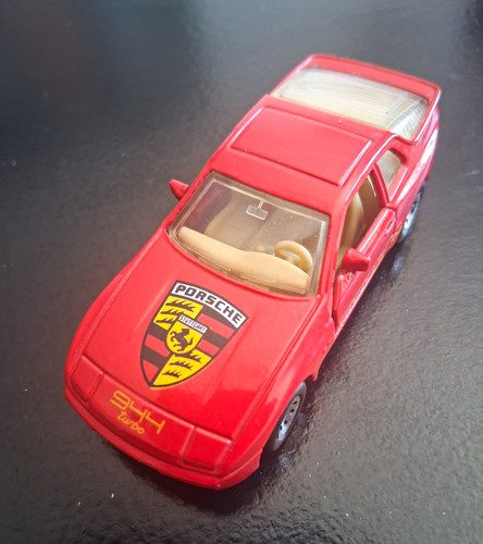 Porsche 924 turbo diecast - porsche,