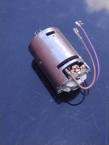 Dewalt 223 24v - dc, motor.