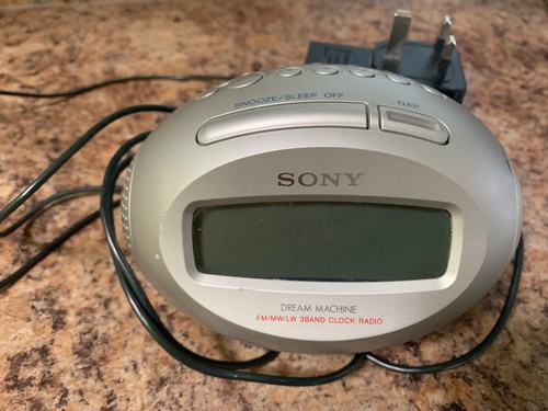 Sony dream machine icf - dream, icf-c743l