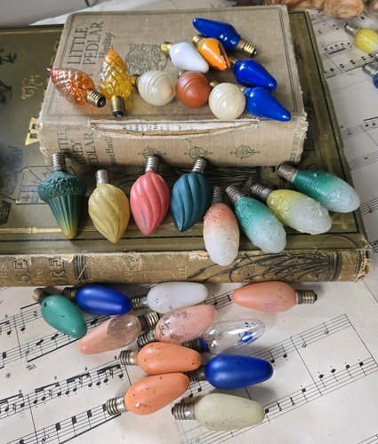 Vintage christmas light bulbs - light,