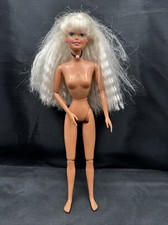 Vintage Mattel Barbie 1995 In-Line Roller Skates Barbie 15473