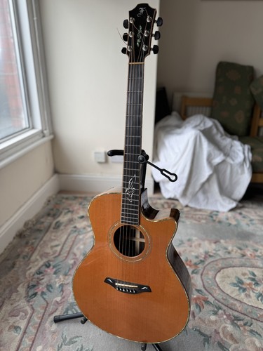 Furch gr25 hiscox guitar - +,