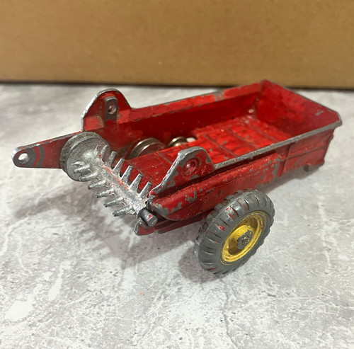 Dinky toys massey harris - dinky,