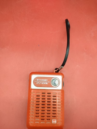 Sharp 170 solid state radio - solid,