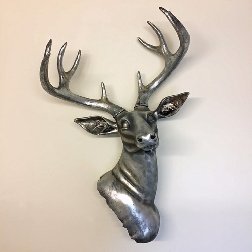 Large stag deer head - ,