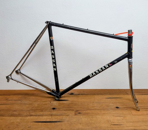 Vintage bassan road bike - road,