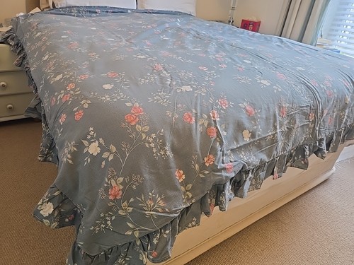 Vintage frilled double duvet - frilled,