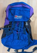 Vintage Berghaus Bullfrog 30-40 blue/purple backpack. DN2264