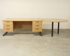 Kinnarps Straight Oak Desk