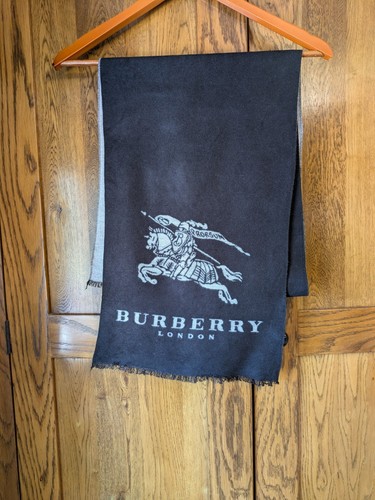 Burberry london 100 silk - london, 100%