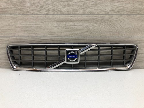 2004 volvo s40 grill upper - *,