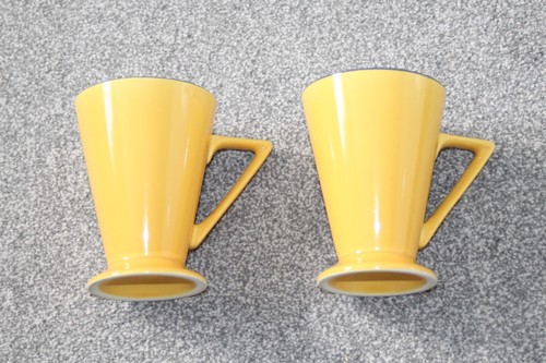 Churchill yellow with blue - with,