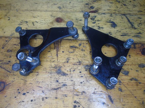 Triumph t140 engine plates - engine,