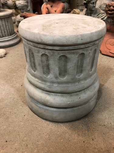Round pedestal plinth - , column