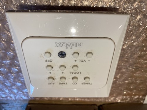 Revox v218 multiroom wall - v218,