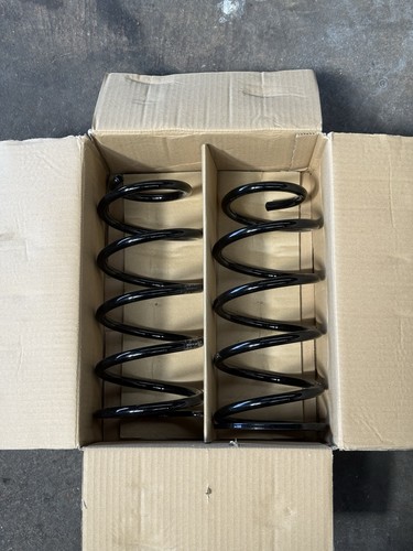 Toyota hilux surf rear springs - hilux,