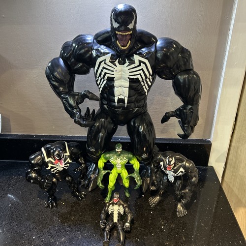 Marvel venom disney store - marvel,
