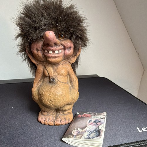 Vintage original form troll - form,