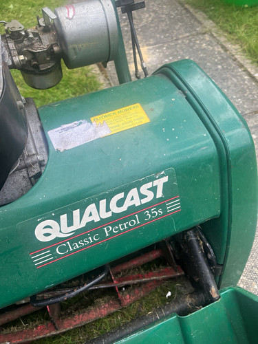 Qualcast classic petrol - classic,