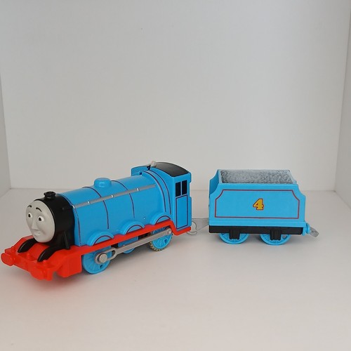 Trackmaster gordon thomas - thomas, &