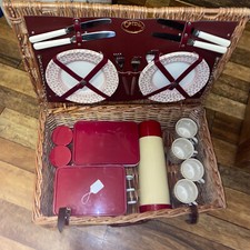 Vintage Optima 4 Person Complete Wicker Picnic Basket Plates Cups Cutlery Boxes