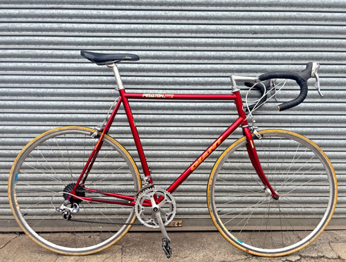Giant peloton 7200 - sport, 62cm