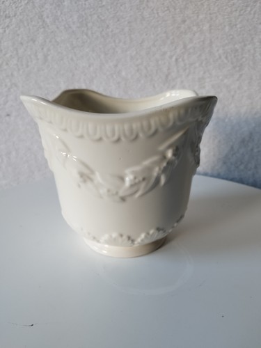 Art deco vase - art,