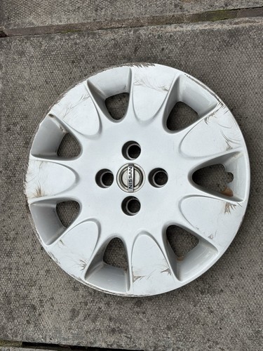 Nissan micra wheel trim - 15", x