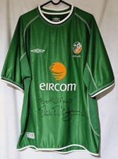 Republic of Ireland  Football Club 2002 Home Shirt Jersey Signed Mick McCarthy