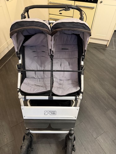 Mountain buggy duet - duet, pram