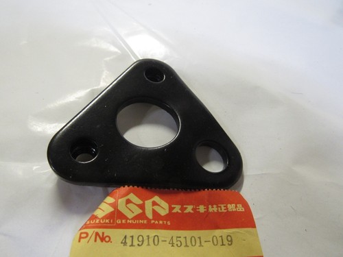 Suzuki engine mounting plate - mounting,