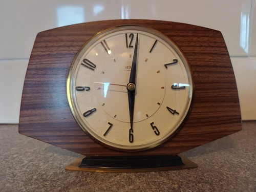 Mid century metamec faux teak - mid,