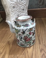 Chinese Antique Chinese Family Pink Porcelain Teapot