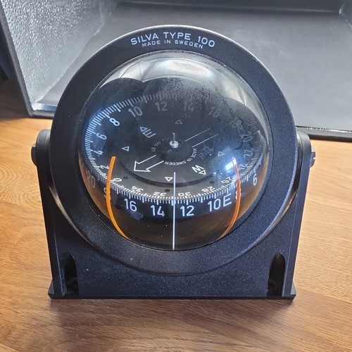 Silva type 100 marine compass - type,