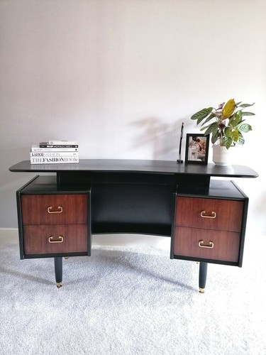 Upcycled plan dressing table - g,