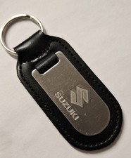 GENUINE SUZUKI MAIN DEALER LEATHER AND METAL KEYRING FOB. GSX GSR BANDIT V-STROM
