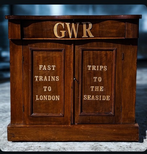 Victorian small cupboard - victorian,