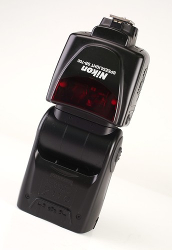 Nikon 700 speedlite - nikon,