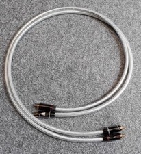 Van Damme Silver Series Lo-Cap 55pF Interconnect 1m - gold plated RCA Plugs