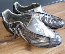 Adidas Predator Powerswerve