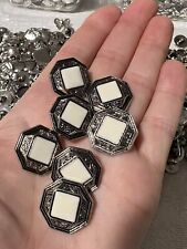 7 X Silver  Cream /off White