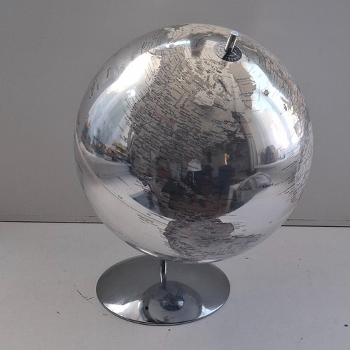 Mirror silver and white world - silver,
