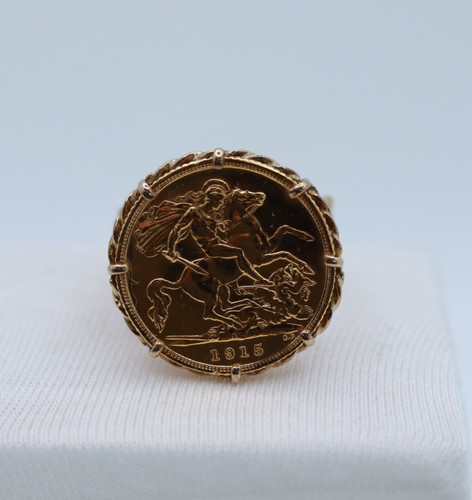 1915 half sovereign 98g ring - half,