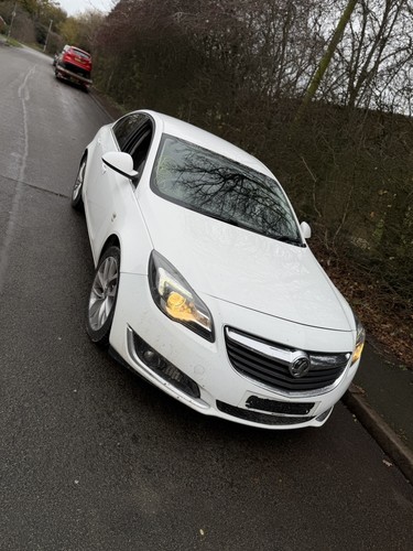 Vauxhall insignia 2015 0 - ,