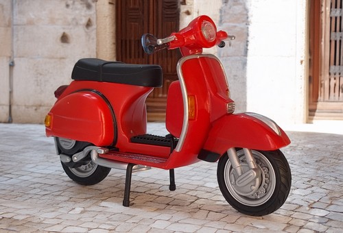 Vespa p150x 1981 - vespa, red