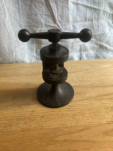 Vintage robert welch cast iron - cast,