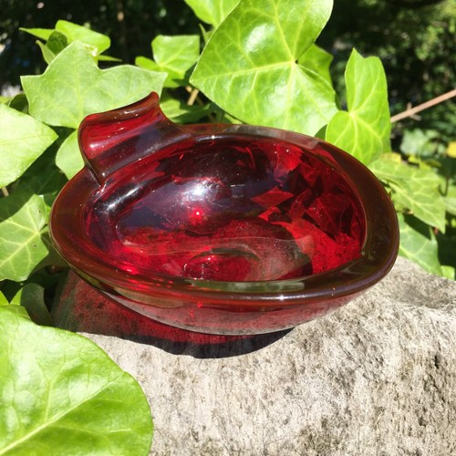 Vintage card table red heart - table,