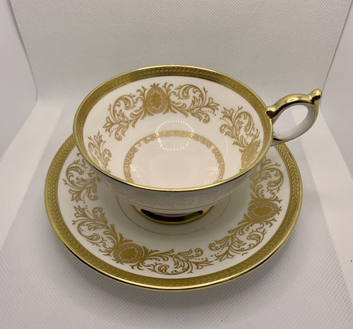 Aynsley imperial gold cup and - gold,