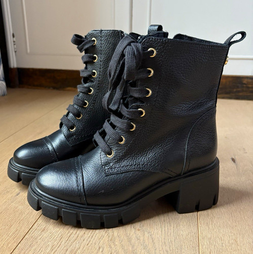 Russell bromley black - bromley,