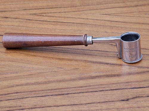Vintage gun black powder shot - black,